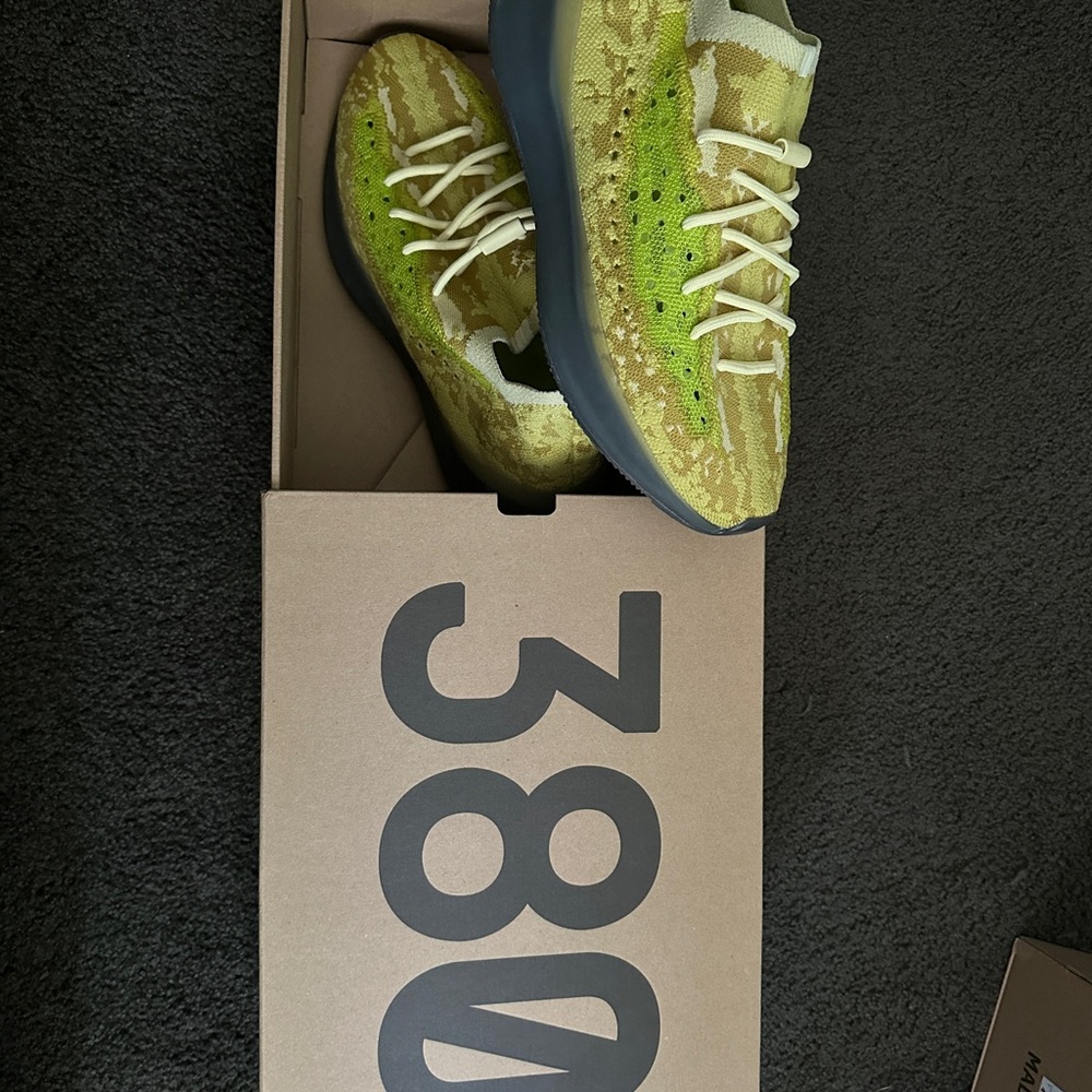 Adidas Yeezy Boost 380 Hylte